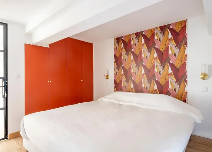 Holidaysinparis - Апартаменты *